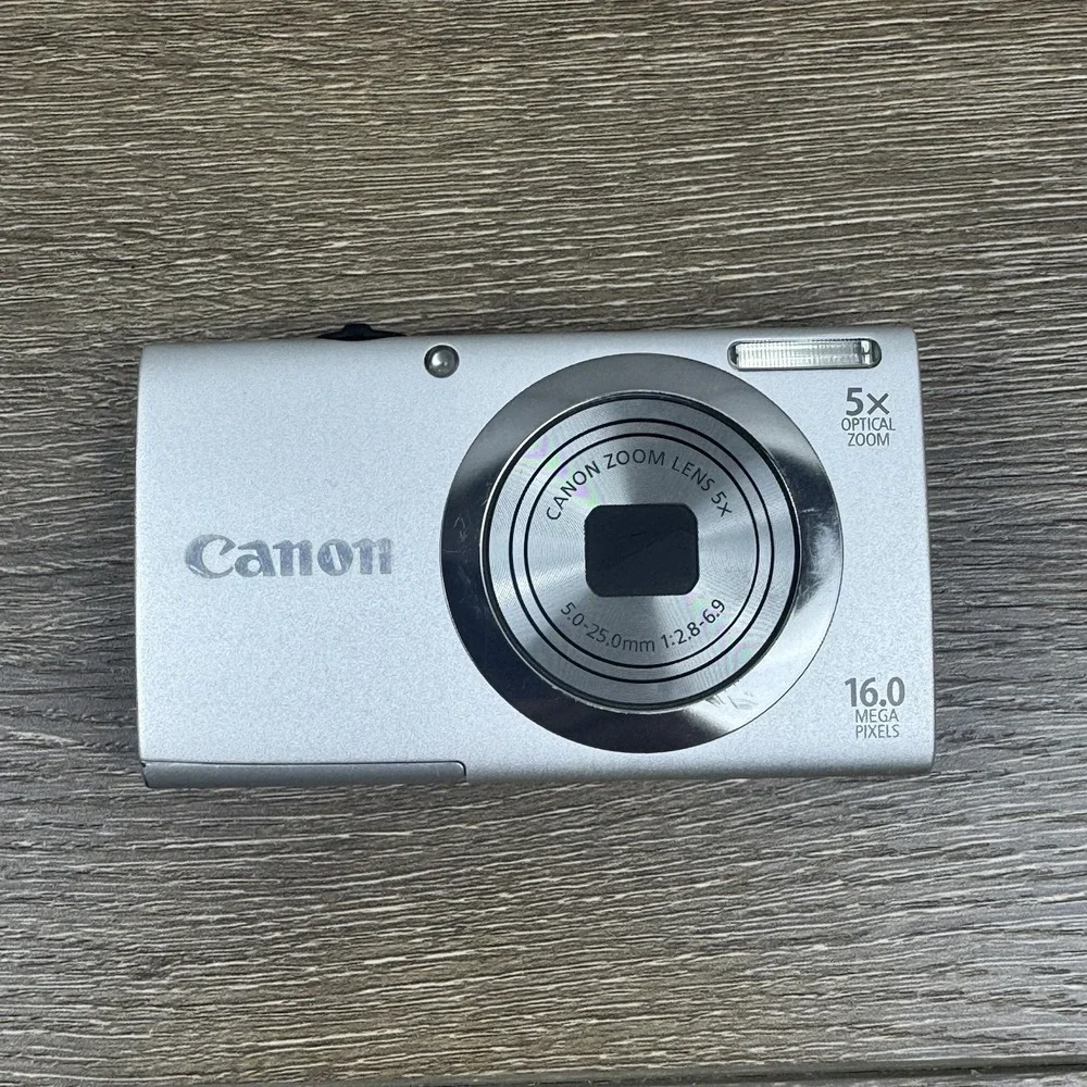 Canon PowerShot A2300 16.0MP Digital Camera Silver w/5x Zoom Bundle